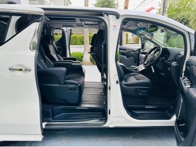 Toyota Alphard 2.5SC Packge ไมล์ 60,xxx ปี 2016 รูปที่ 8