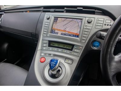 โตโยต้าชัวร์ ฟรีดาวน์ Prius 1.8 TRD Top Option A/T ปี 14 รูปที่ 8