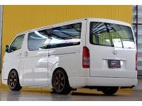 โม่งน้อย แต่ง VIP เครื่องดี เซล3000 ขับมันส์ดันสนุก 2016 Toyota Hiace 3.0 D4D MT สีขาว เกียร์ธรรมดา รูปที่ 8