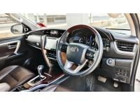 2016 TOYOTA FORTUNER 2.8V 2WD รูปที่ 8